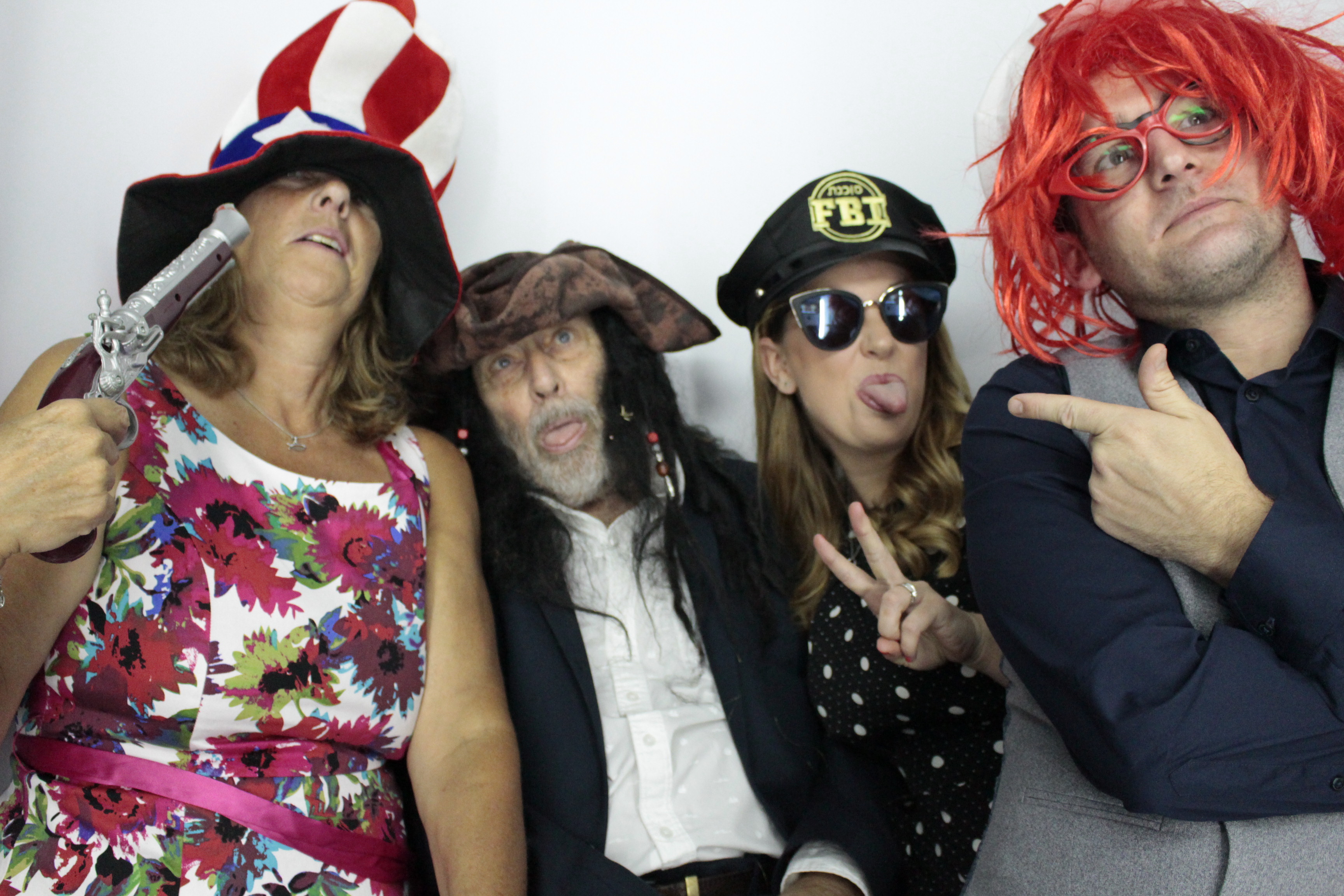 Louise & Dan's Big Day | View more photos from the event at gallery.myphotoboothexperience.co.uk/u/MyPhotoBoothExperienceLtd/Louise-Dans-Big-Day